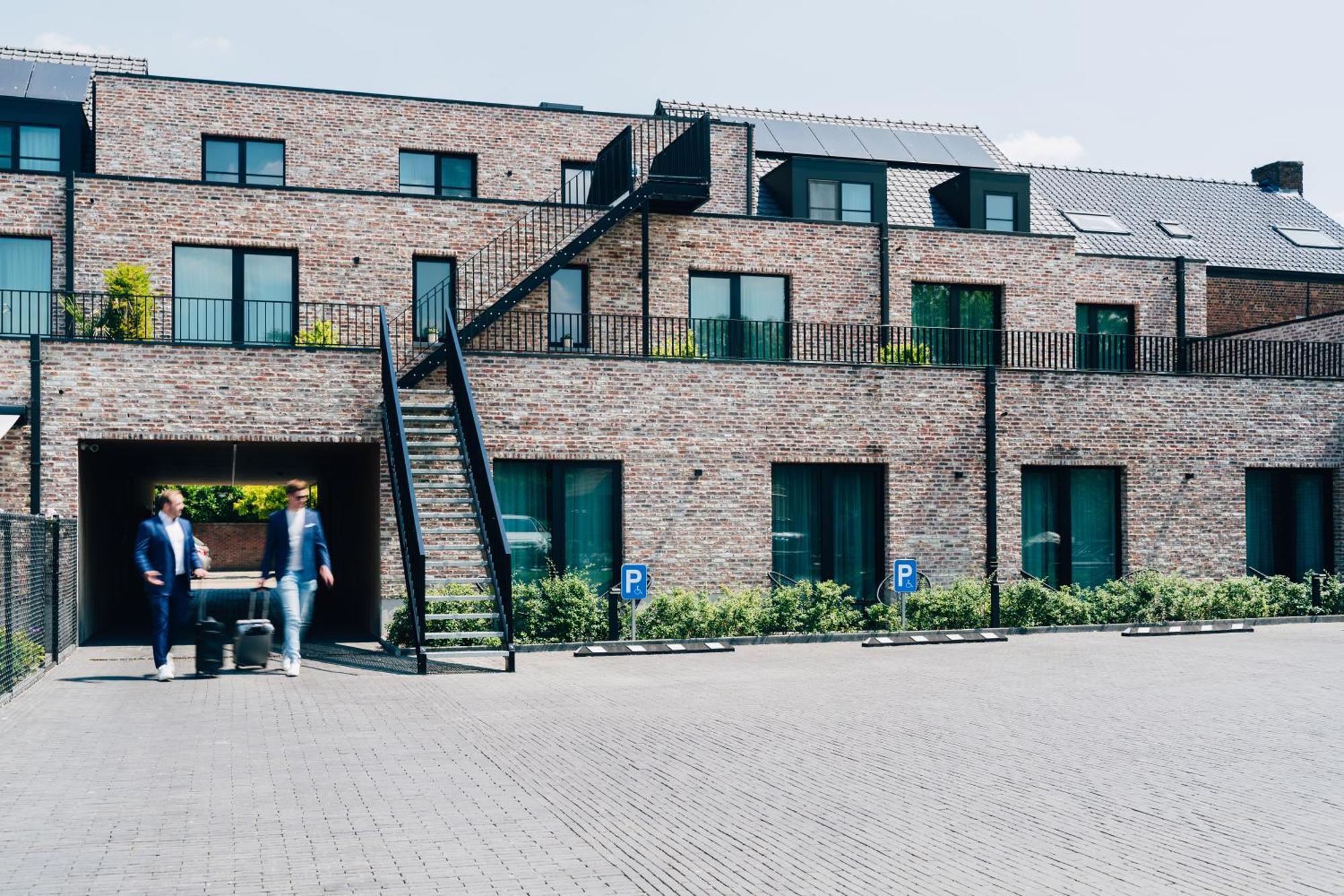 Factory Hotel Beveren  Kültér fotó